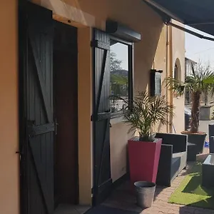 Des Volcans D'auvergne Hotel